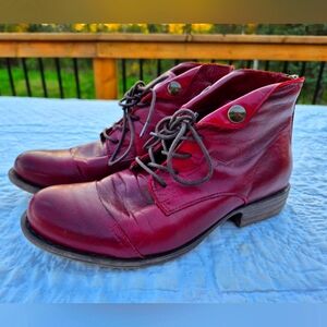 Soft Leather Boots By Creator - Red Size 37